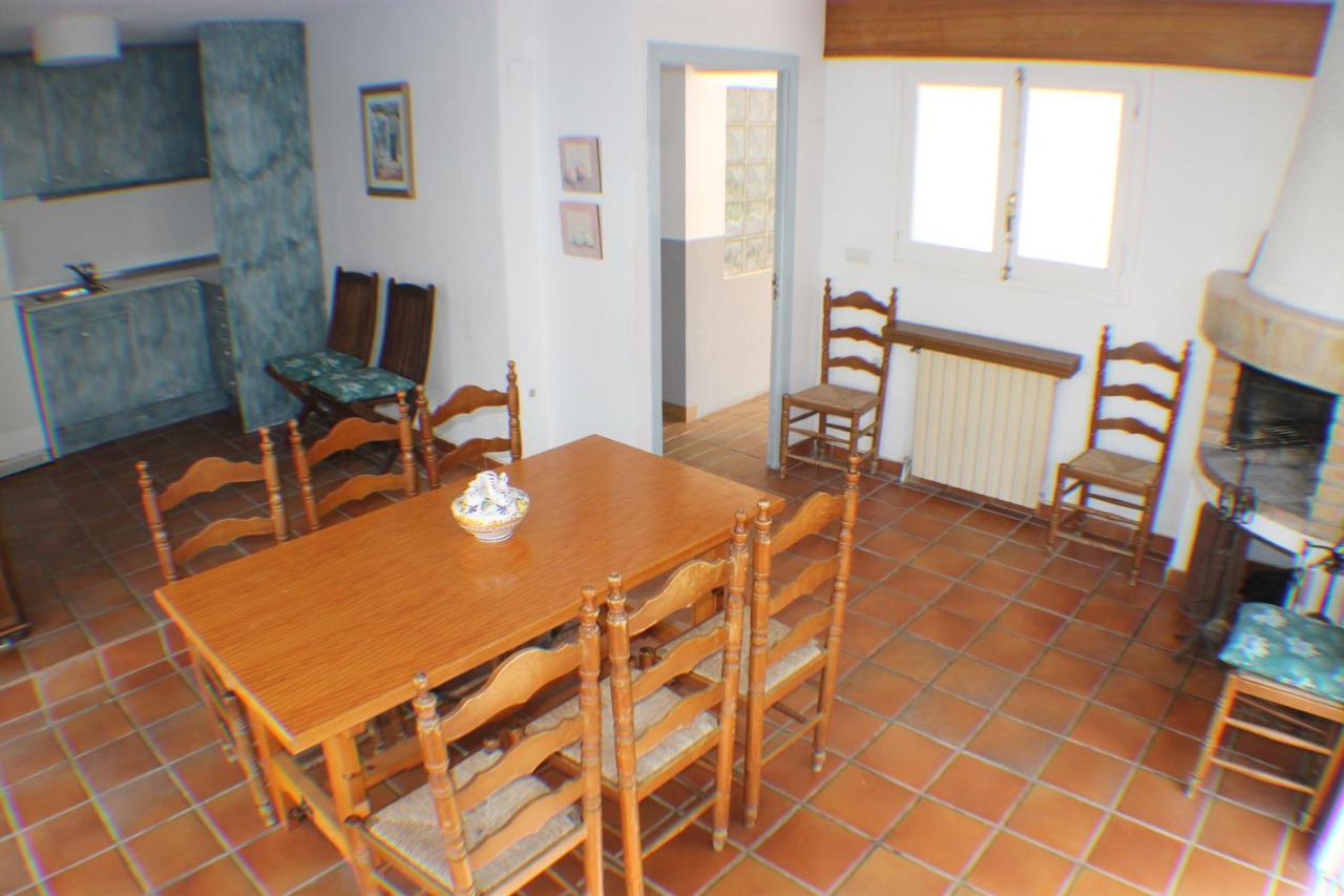 Agi Riu Segre Villa Roses Exterior foto