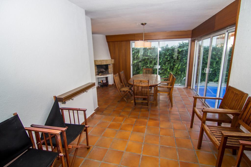 Agi Riu Segre Villa Roses Quarto foto